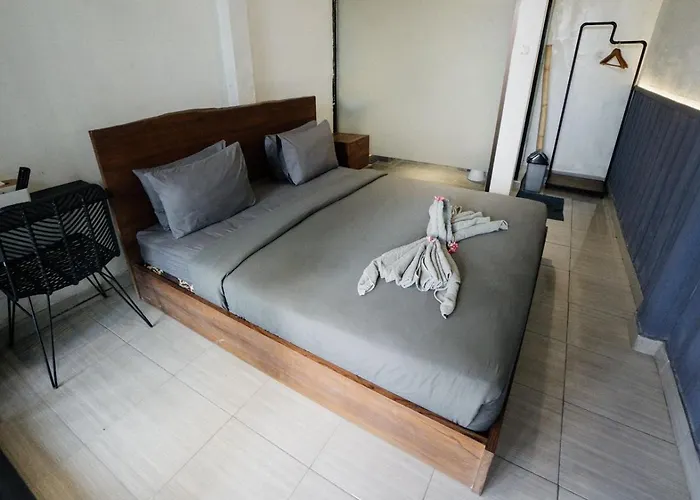Escotel Vanili 3*