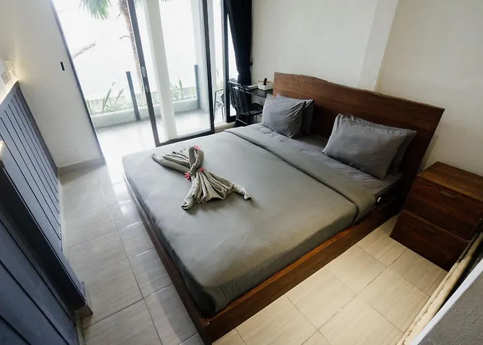 Escotel Vanili 3*